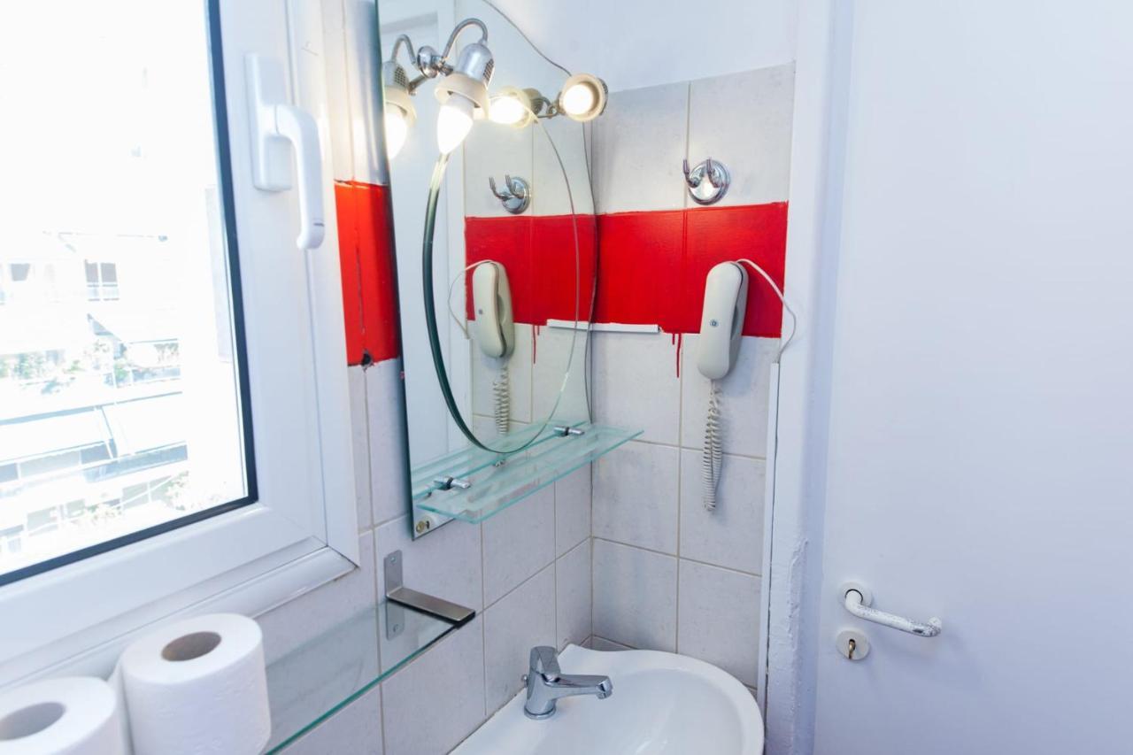 Silver Hotel Athens Double Room With Balcony Exterior foto